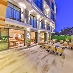 Hotel Athena