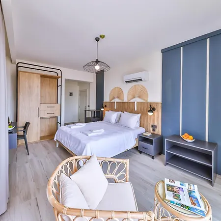 Hotel Athena