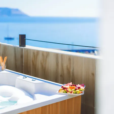 Athena * Kaş